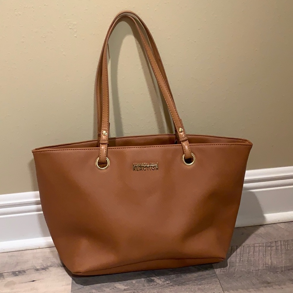 Kenneth Cole brown purse